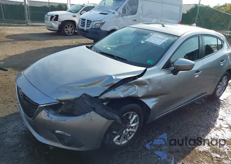 2015 Mazda Mazda3 I Grand Touring z USA, uszkodzony, nr VIN JM1BM1M76F1235080